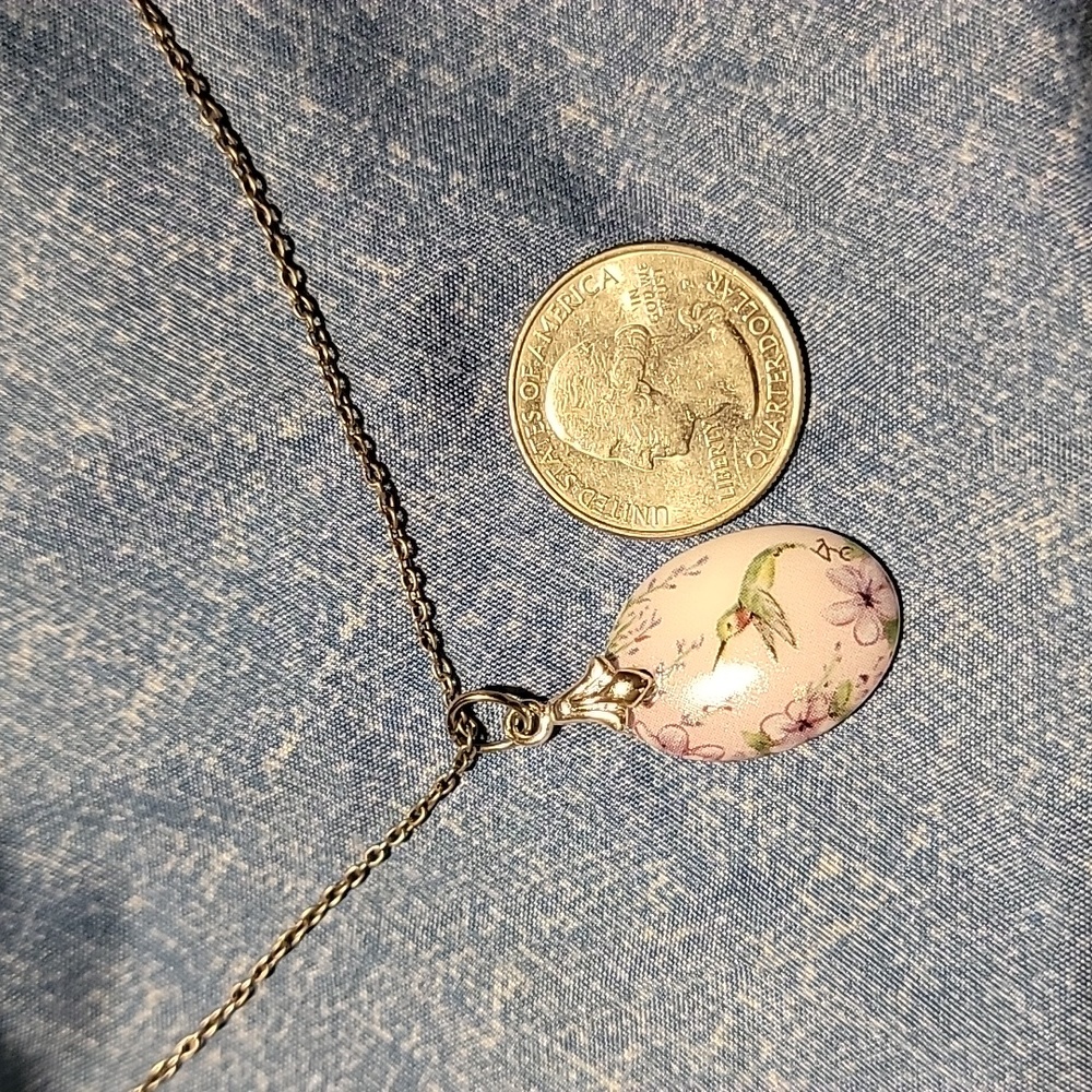 Hummingbird Necklace - Picture 4 of 5